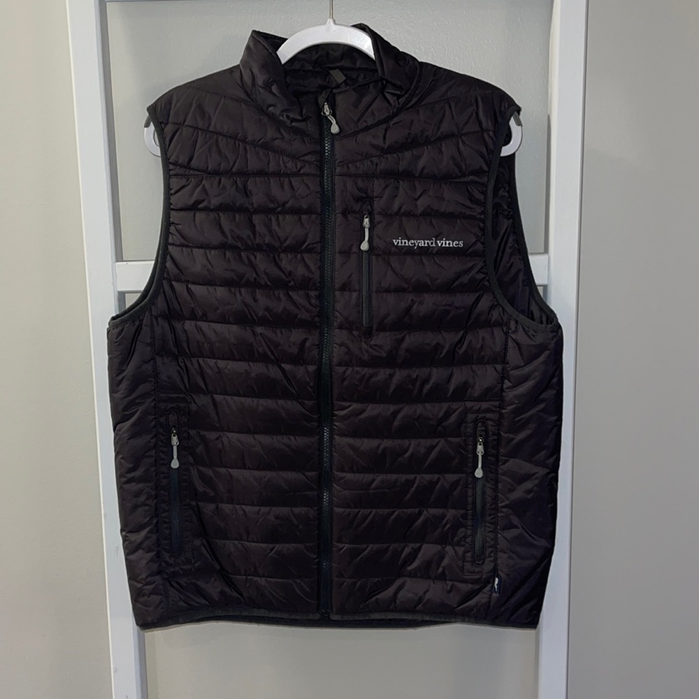 Men’s Vineyard Vines Vest